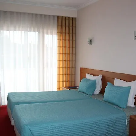 Quasar Szálloda Pedroucos (Porto)