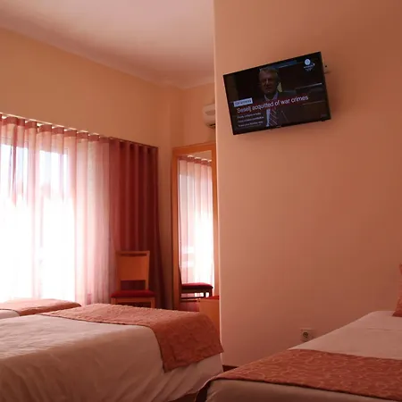 Quasar Szálloda Pedroucos (Porto)